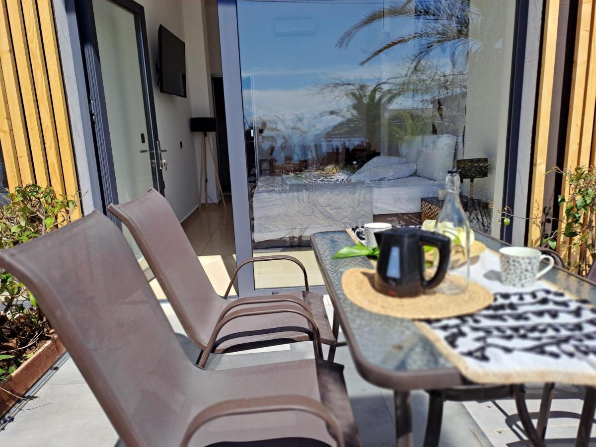 Beach Hotel Kapahi Pefkari Dış mekan fotoğraf
