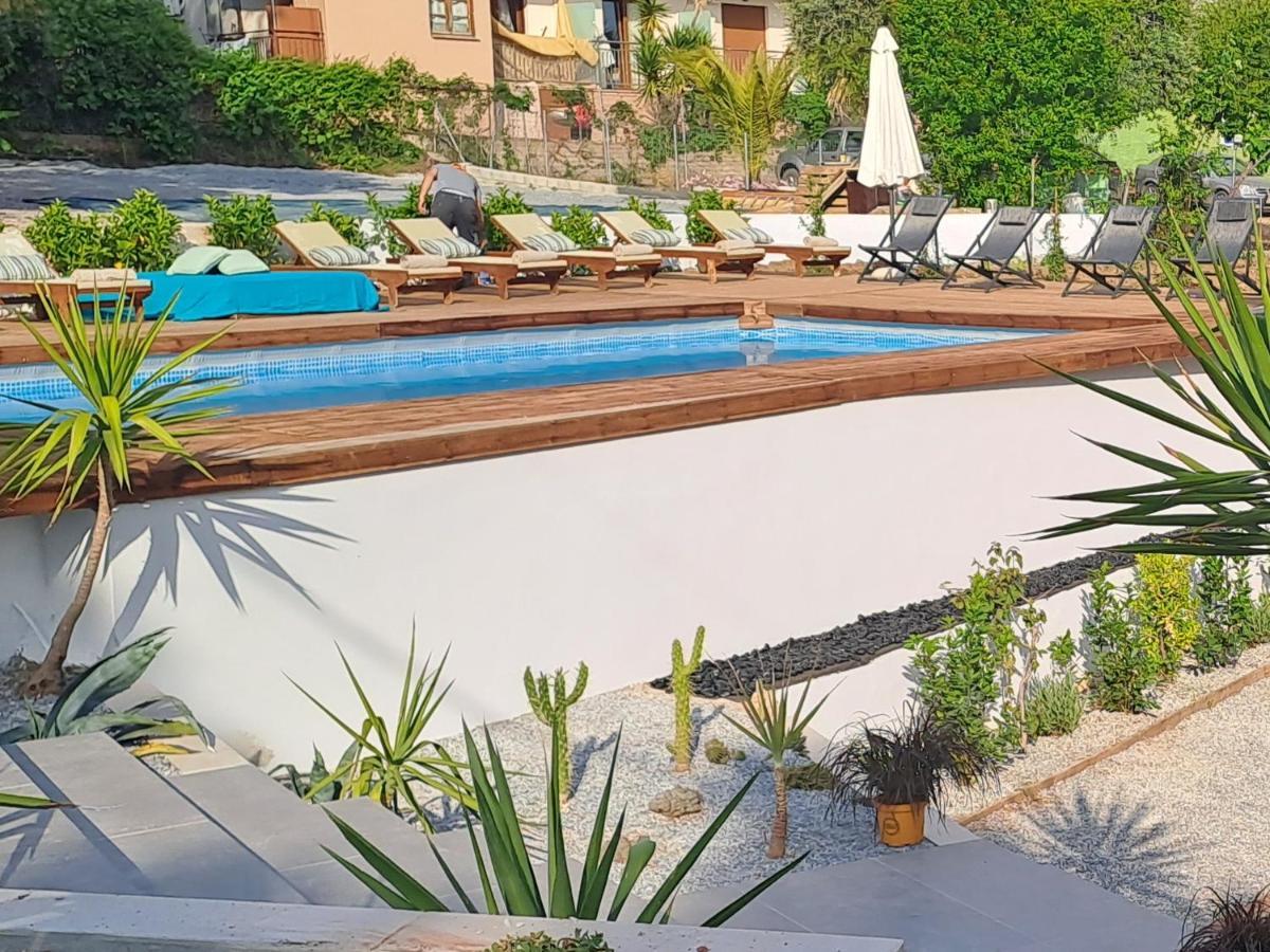 Beach Hotel Kapahi Pefkari Dış mekan fotoğraf